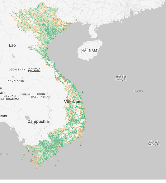 Comparison table of best Vietnam eSIM providers for tourists including TadiSim, Airalo, and Holafly